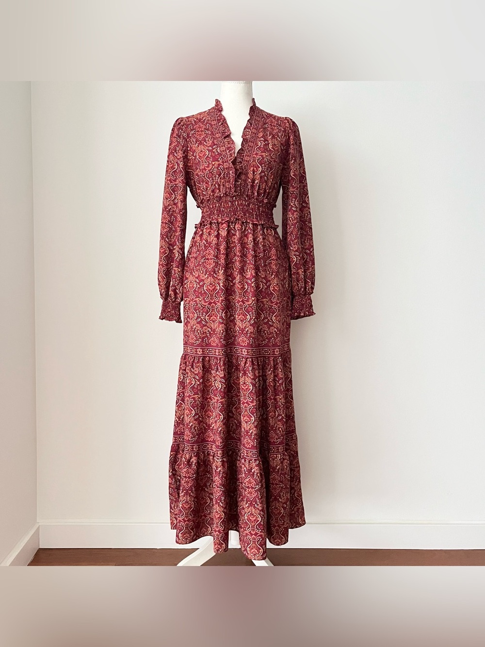 Max Studio Red Floral Boho Maxi Dress XS Ruffles Smocked Tiered Cottage Peasant